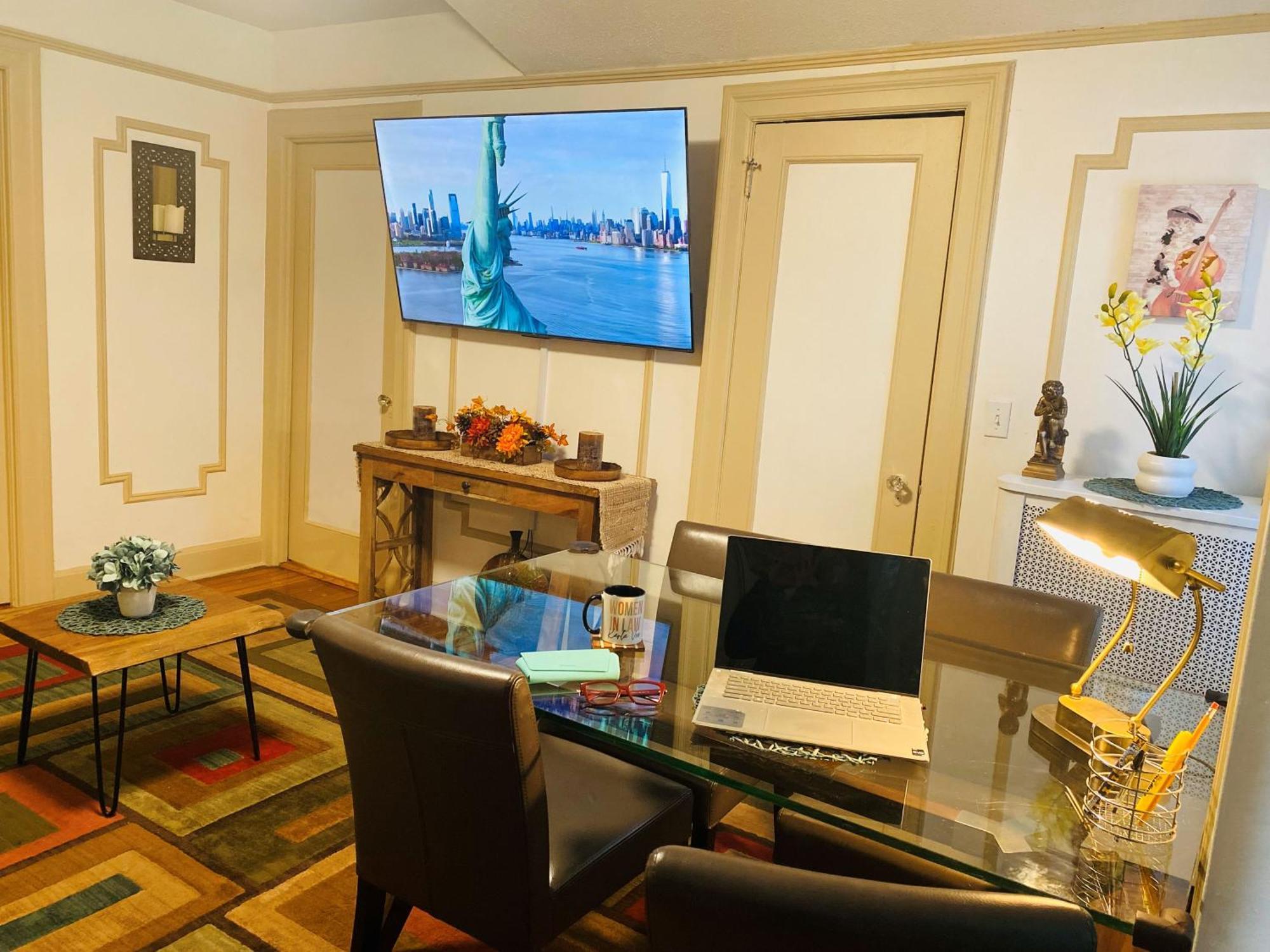 Nyc Cozy Private Bedroom With Free Parking & Near Subway - Business & Tourists New York Exterior photo